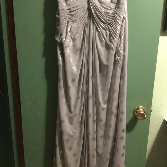 Silver evening gown - Picture 2 of 4